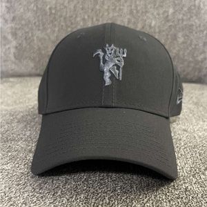 NWOT Manchester United cap